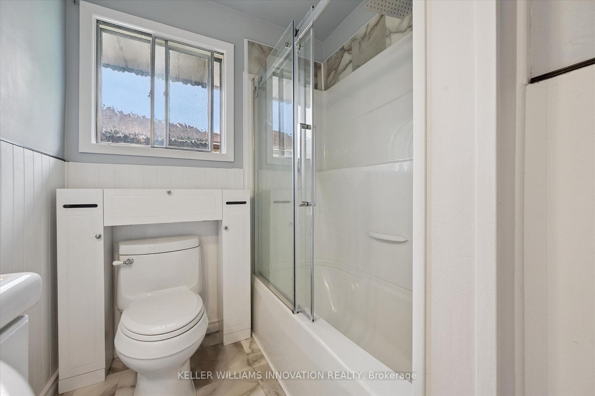 271 Mausser Avenue photo 23