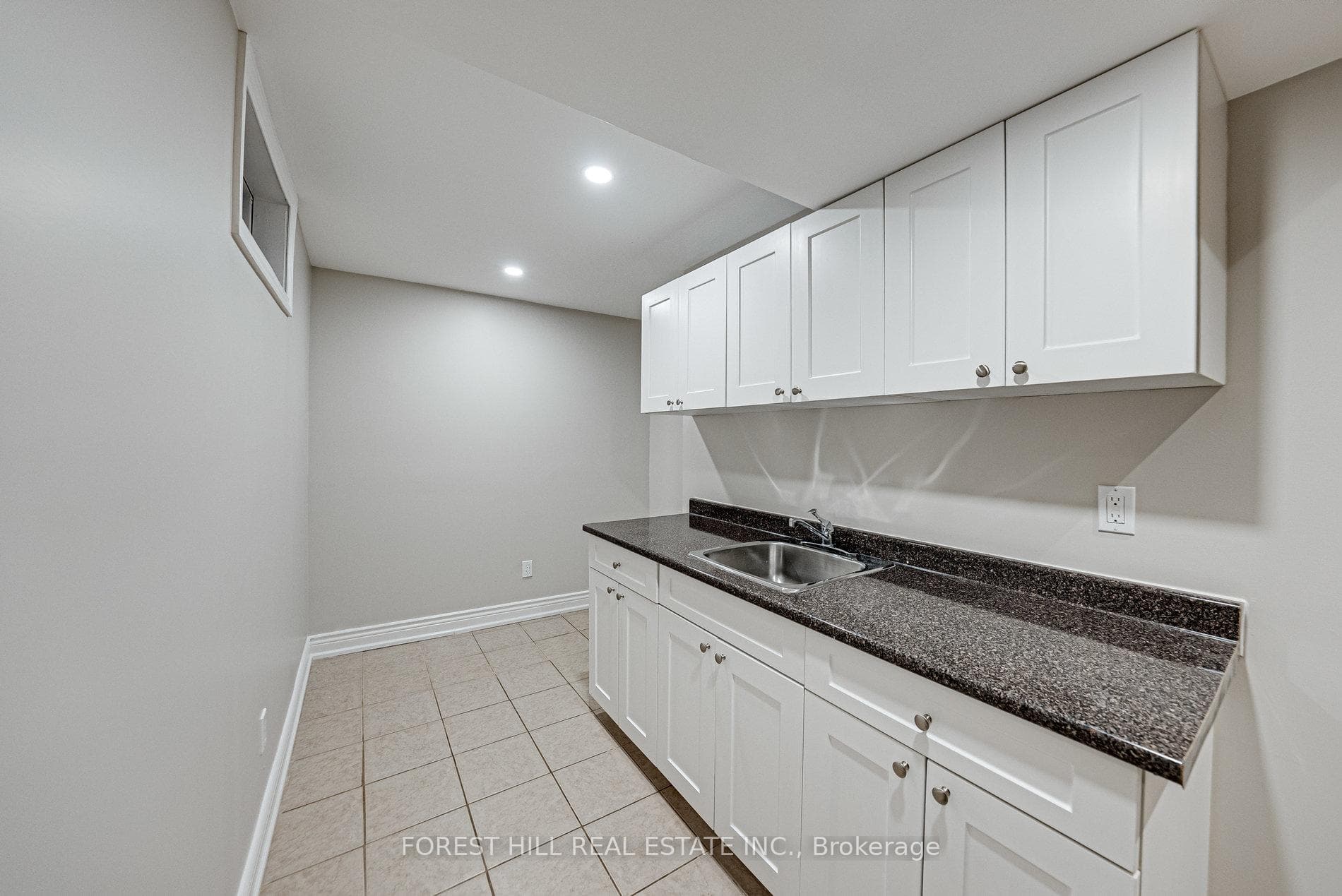 300 Conley Street photo 27