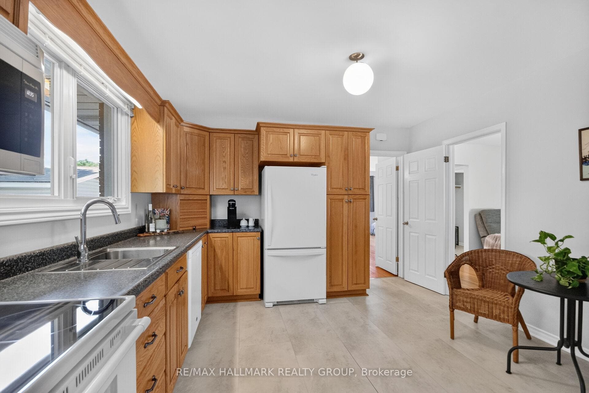 2670 Iris Street photo 21