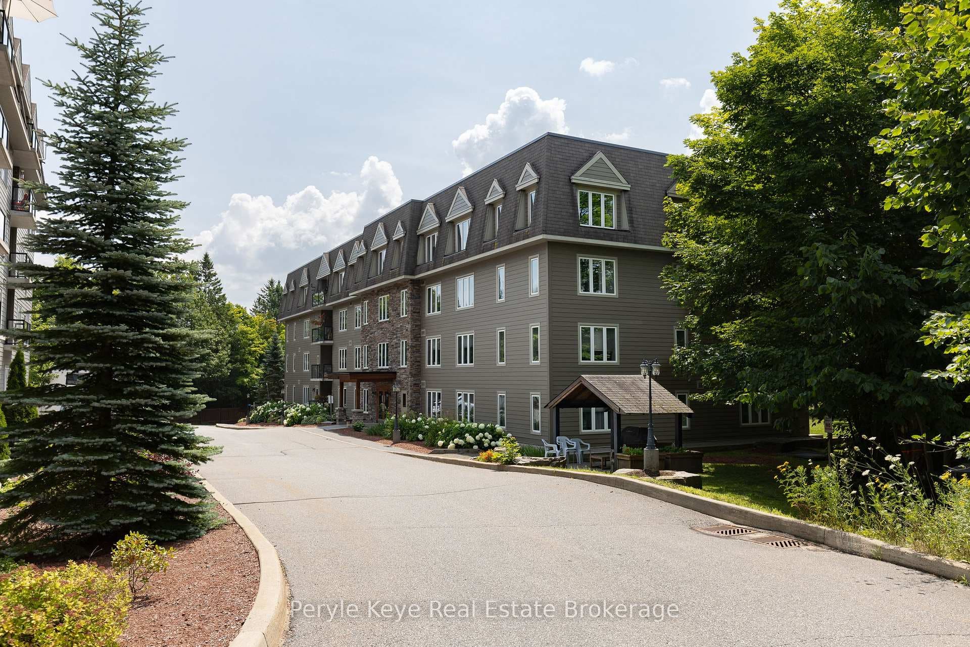 24 Dairy Lane Unit 206 photo 6