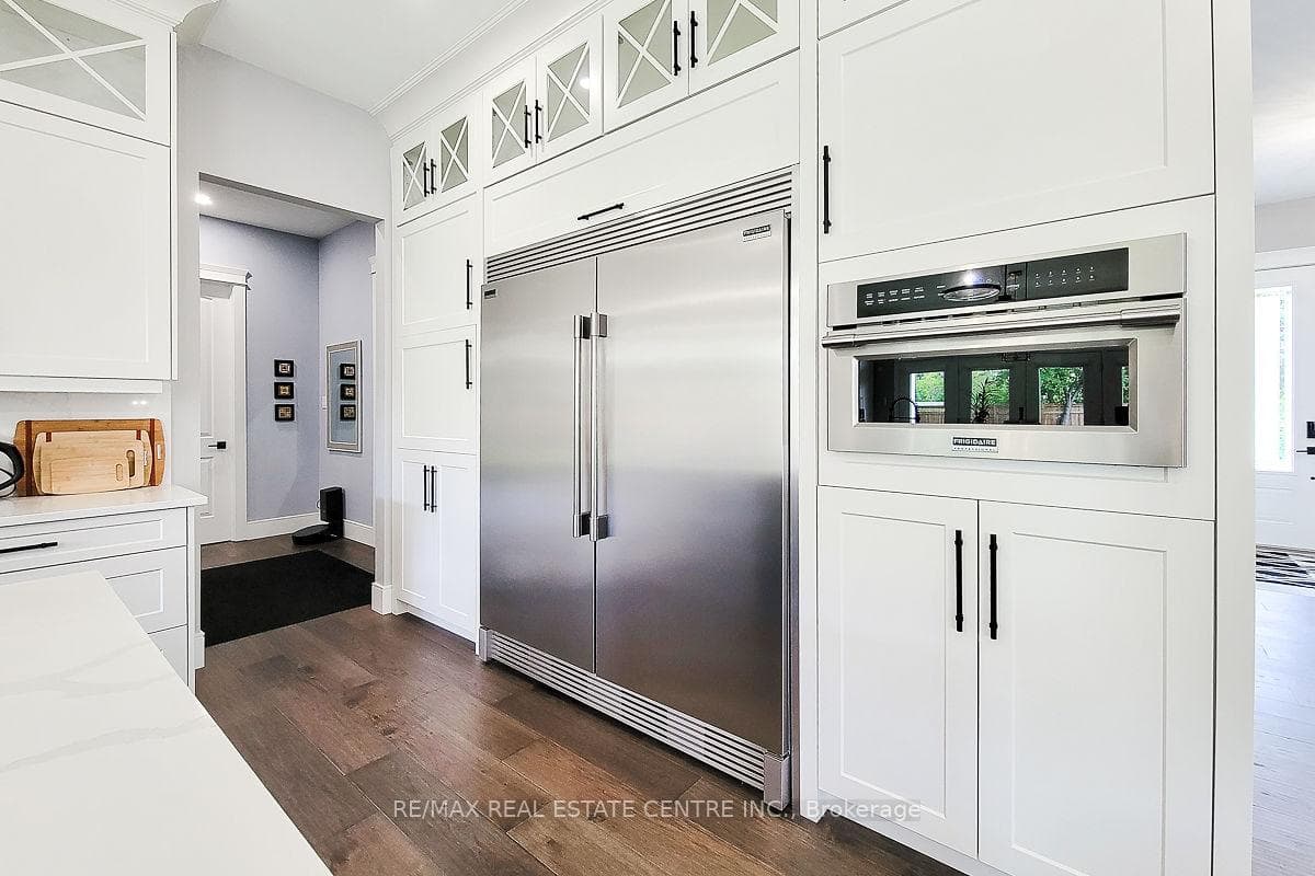500 Springbrook Avenue photo 16
