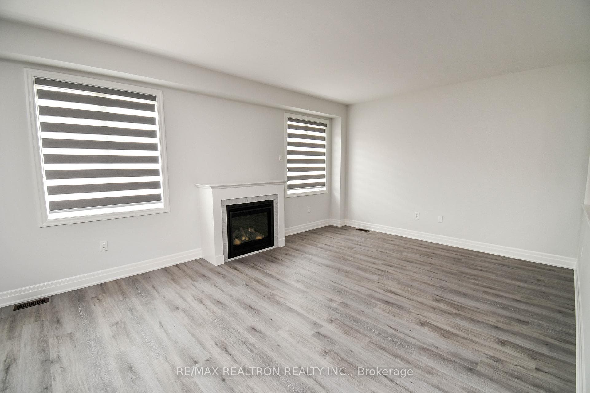 36 Del Ray Crescent photo 8
