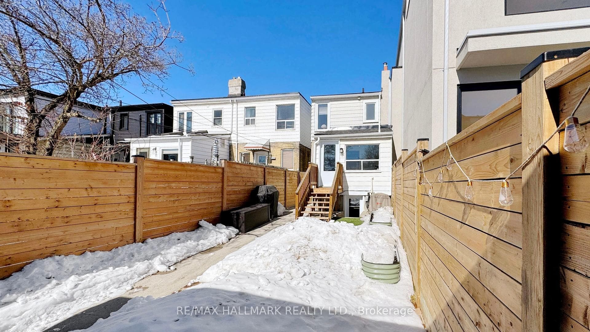 15A Myrtle Avenue photo 34