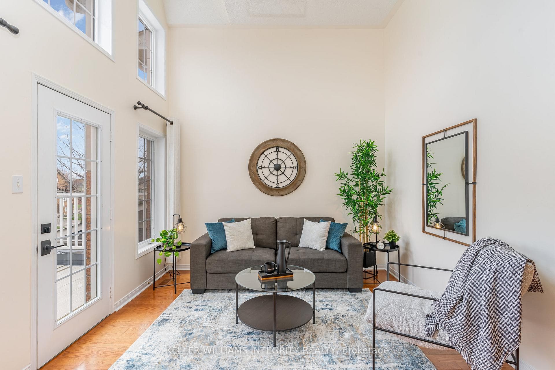 61 Sedgewick Circle photo 4