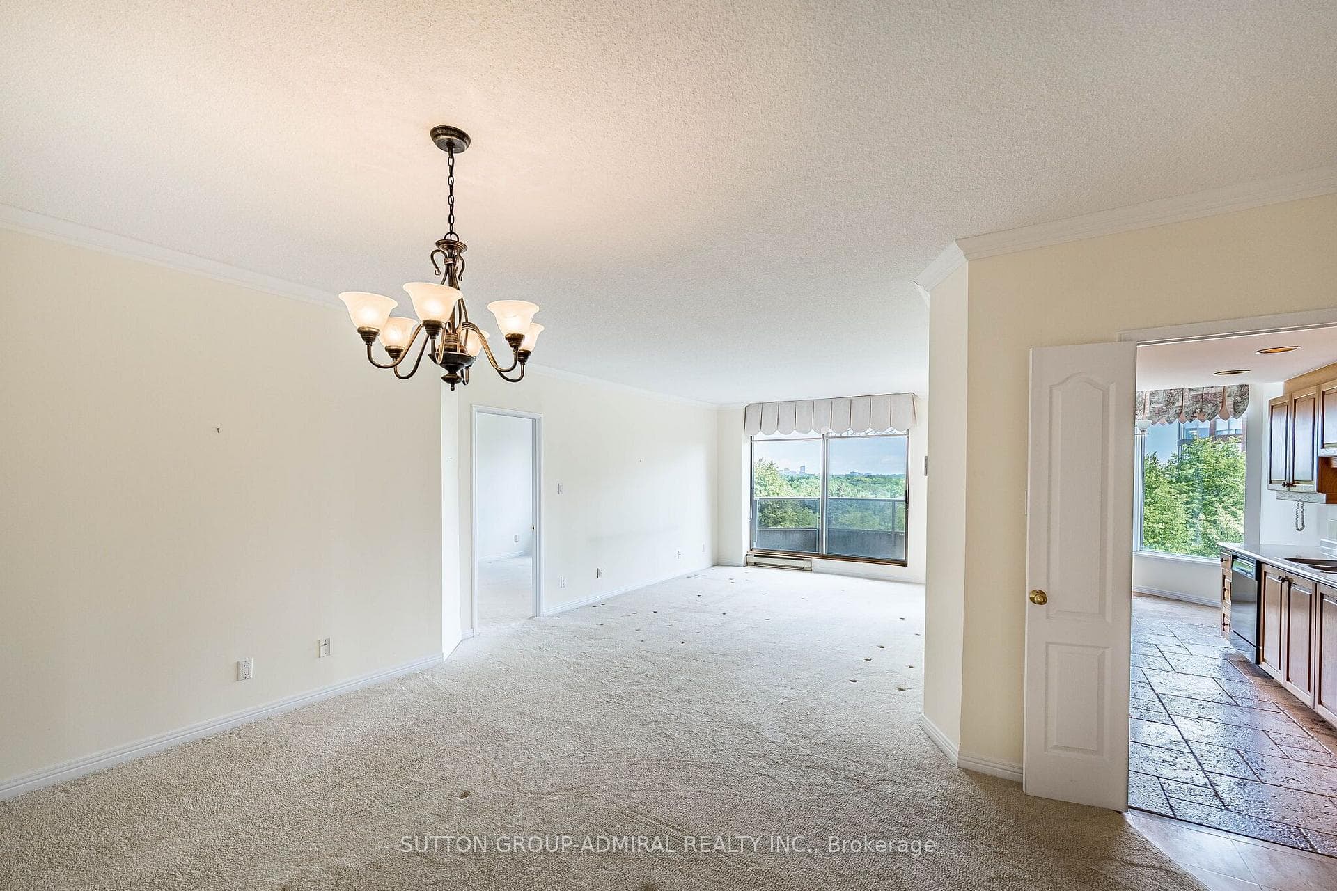 1901 Pilgrims Way Unit 604 photo 9