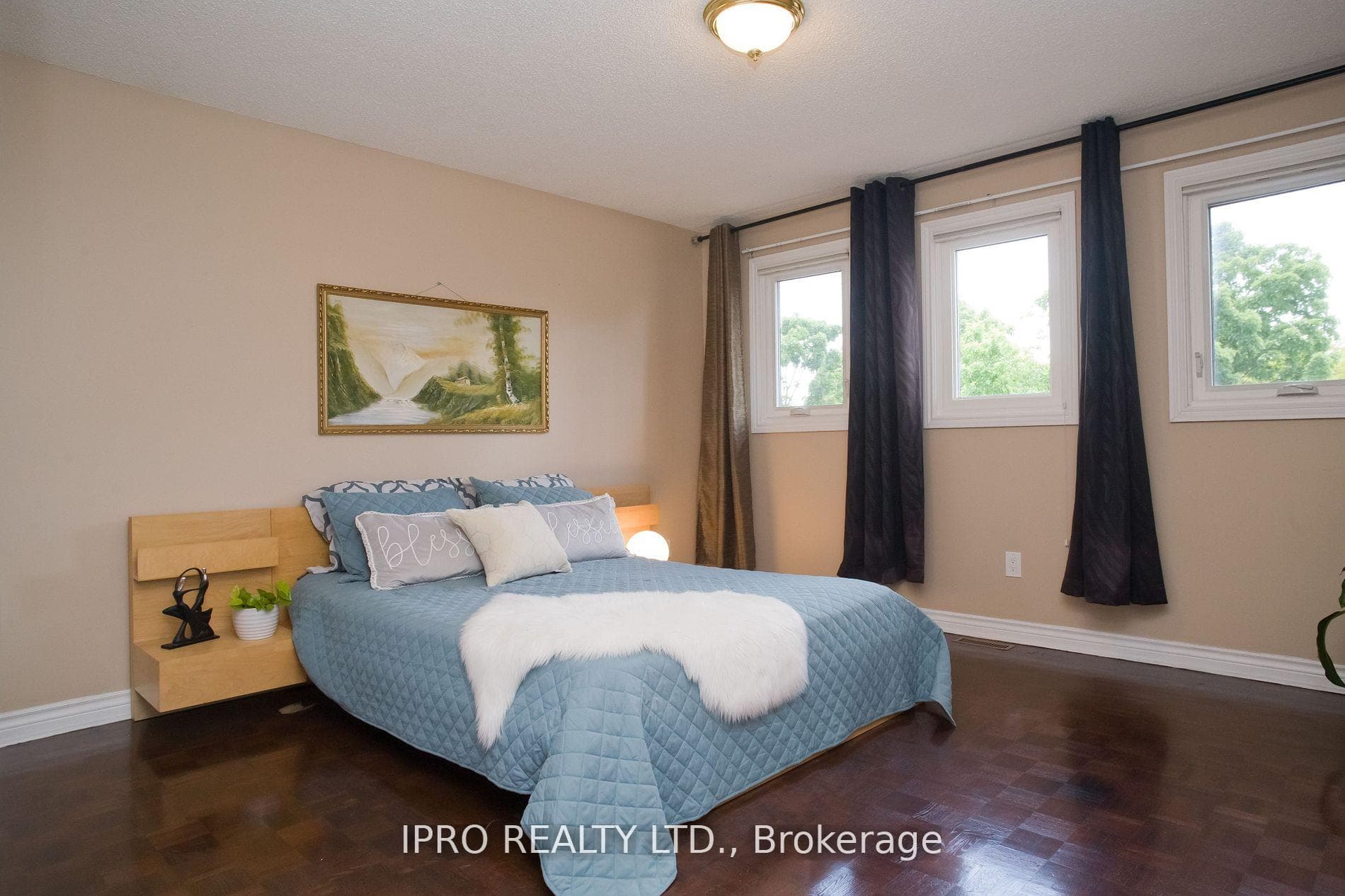 487 Cullen Avenue photo 24