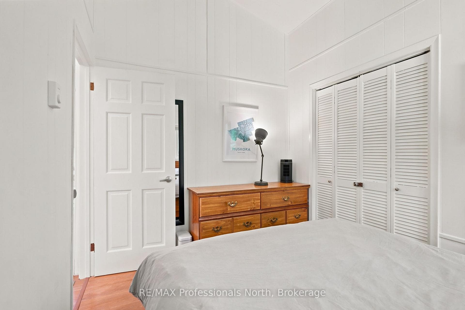 1245 Sherwood Forest Road photo 33