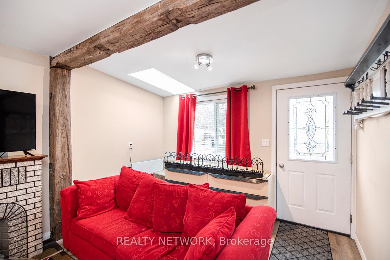 30 Mcalpine Avenue photo 6