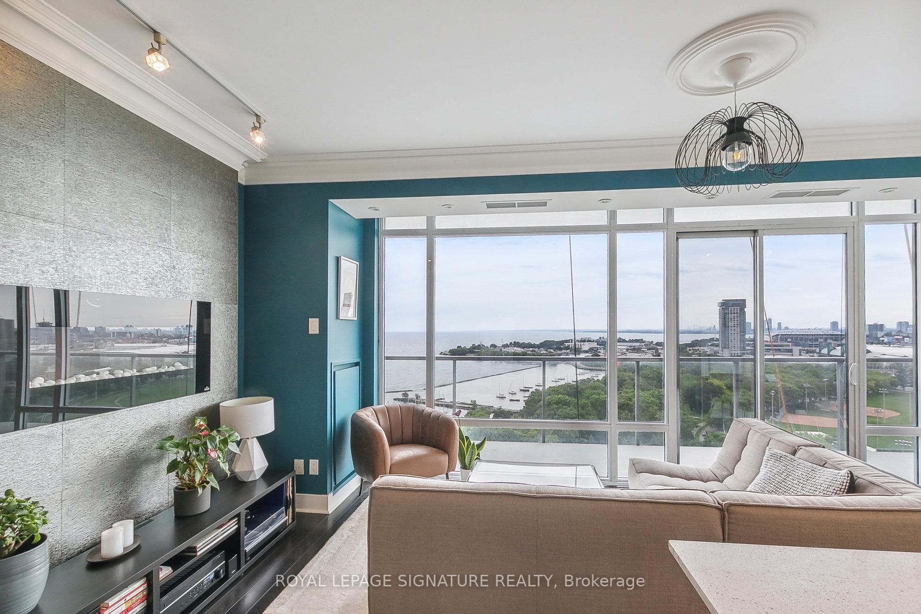 LIVING ROOM -WEST VIEW OVER NATIONAL YACHT CLUB