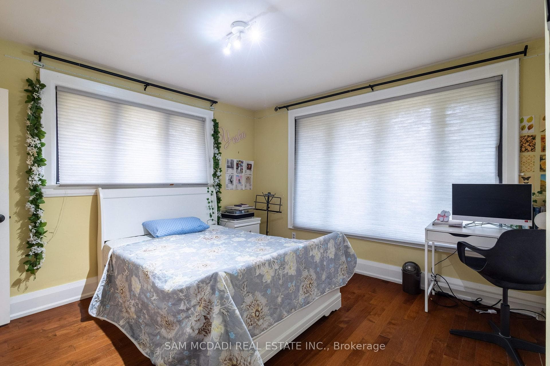 1628 Petrie Way photo 22