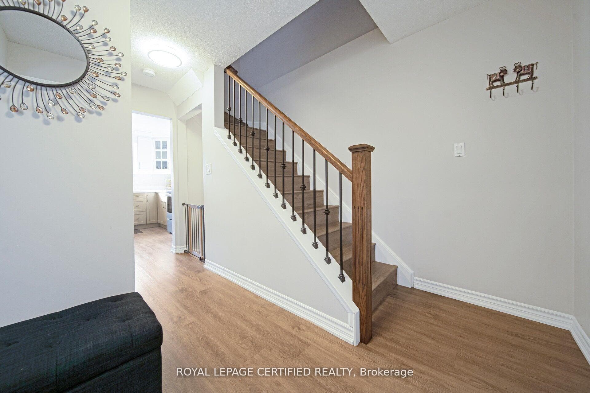 475 Woodlawn Crescent photo 13