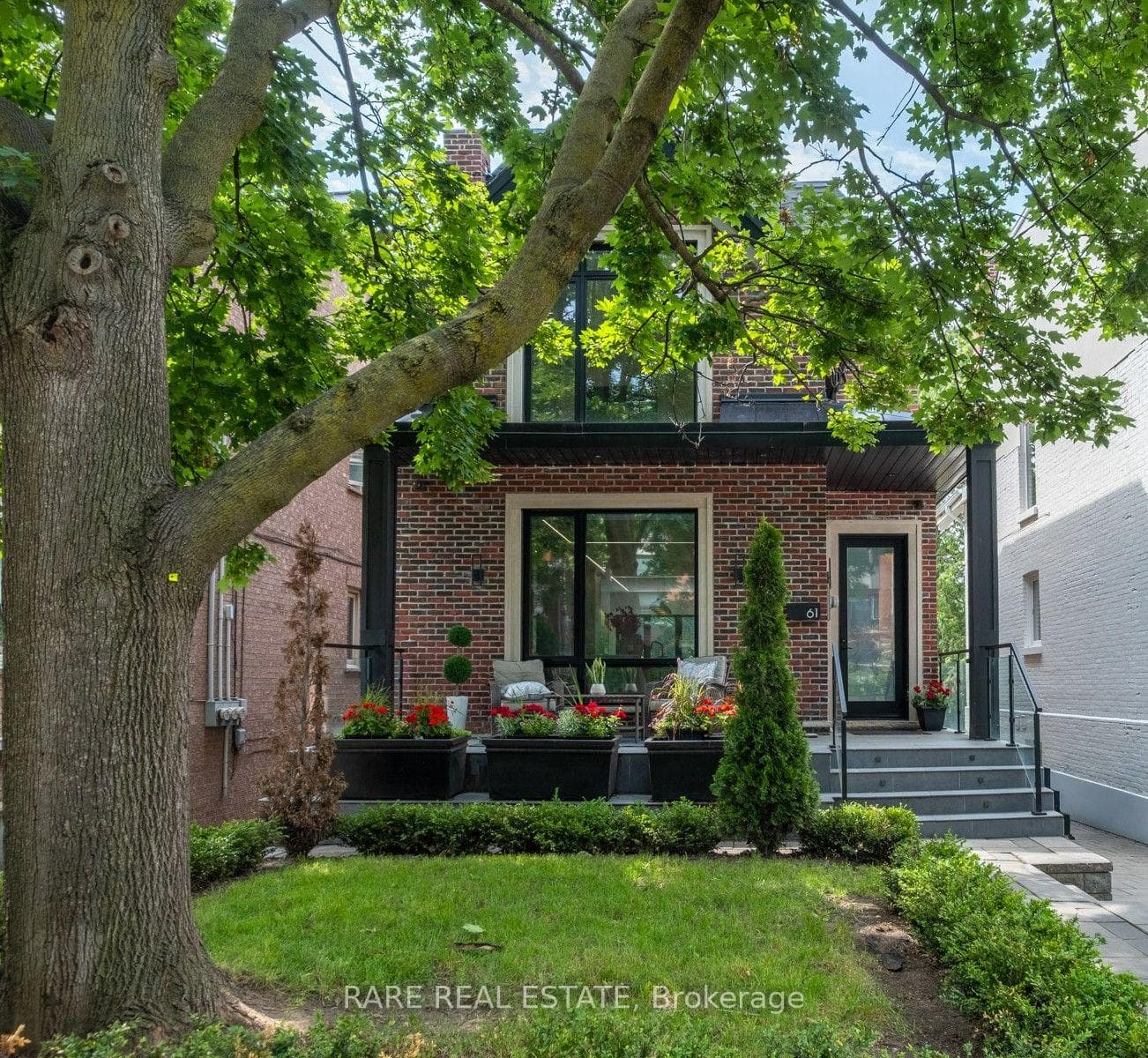 61 Shannon Street photo 1