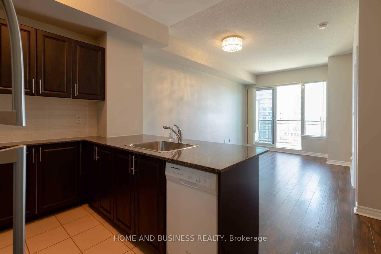 385 Prince Of Wales Drive Unit 1504 photo 2