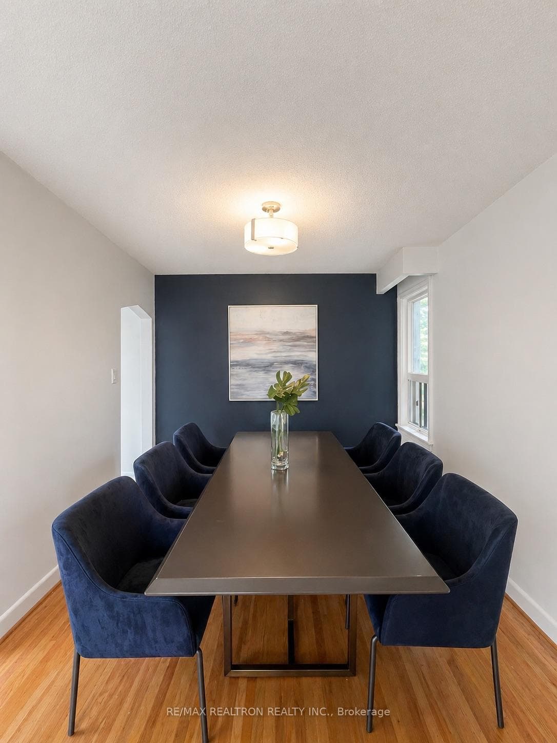 331 Boisdale Avenue photo 5