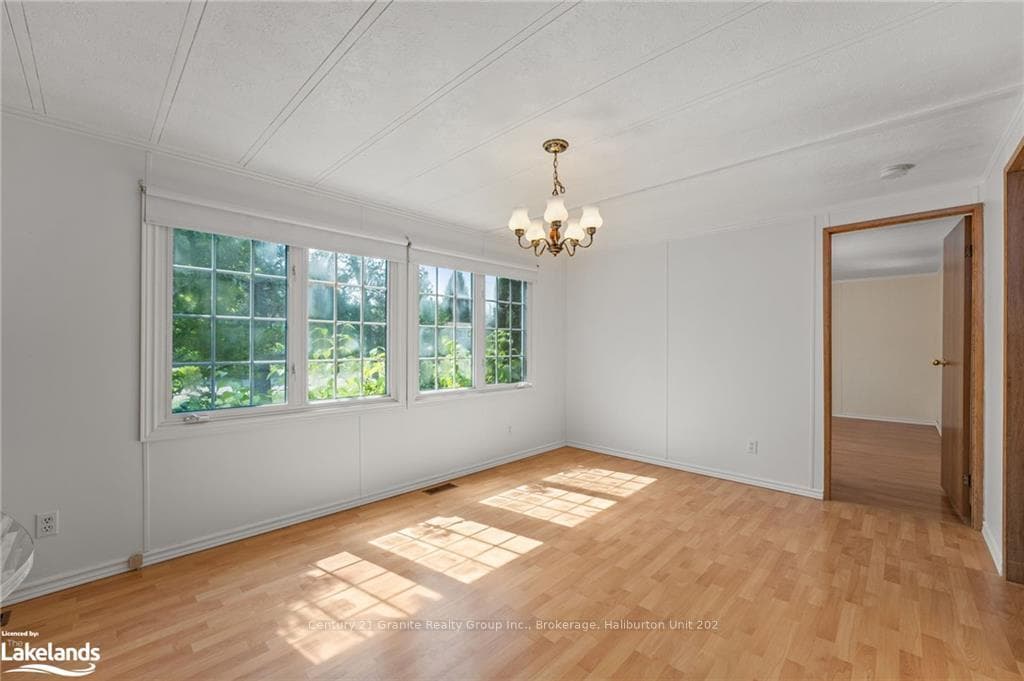 Dining Room (Virtual Staging)