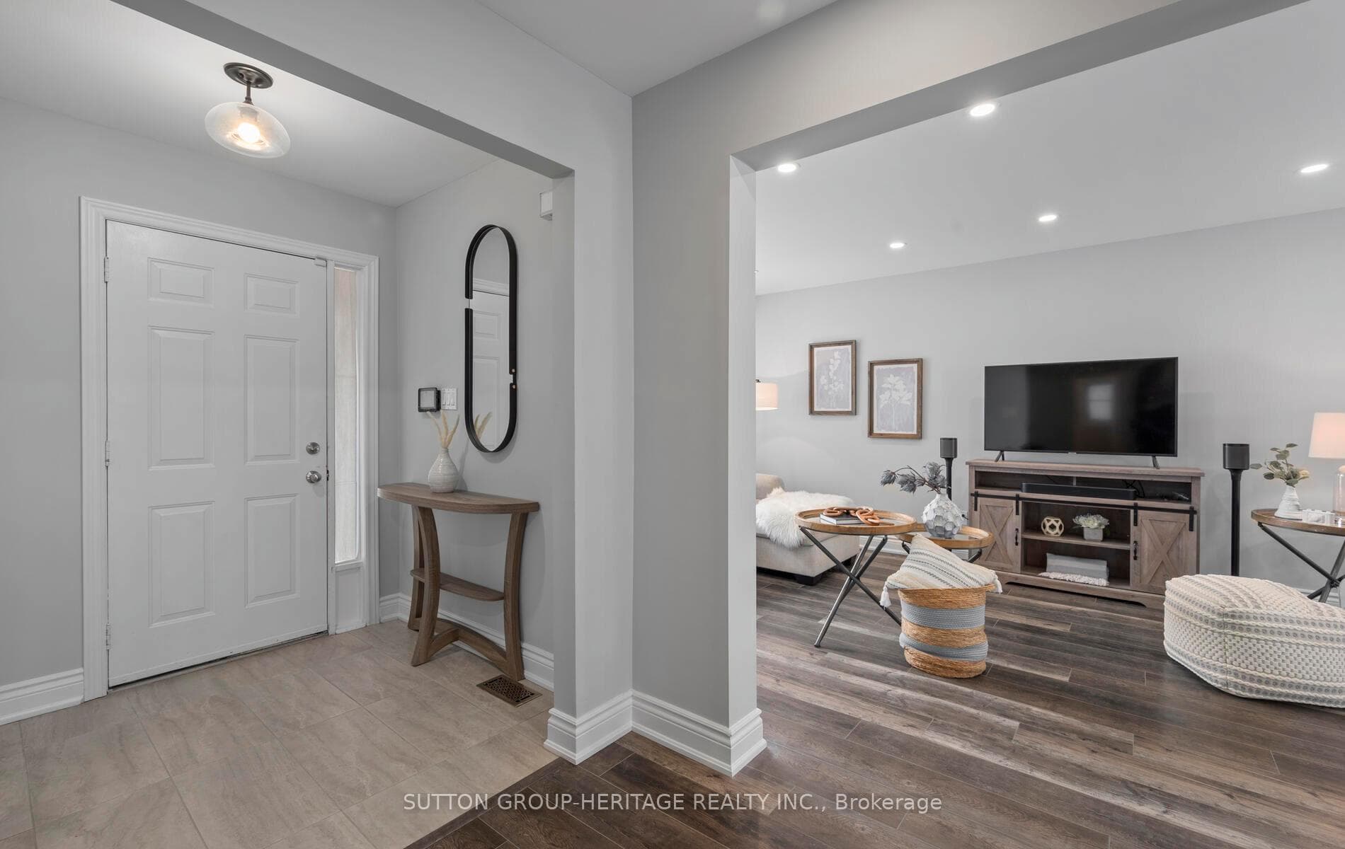 45 Ritchie Avenue photo 3
