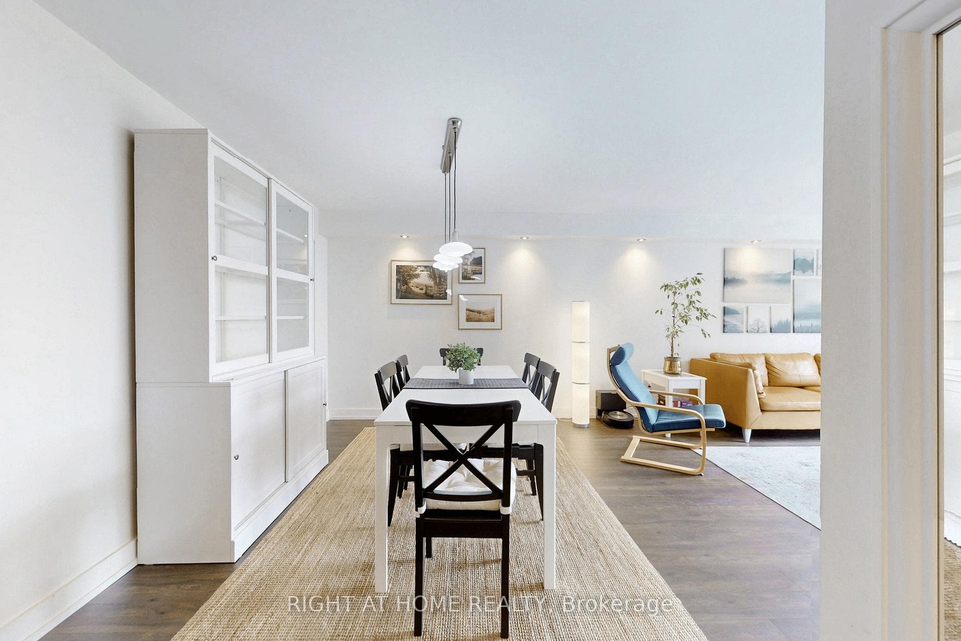 5460 Yonge Street Unit 1404 photo 14