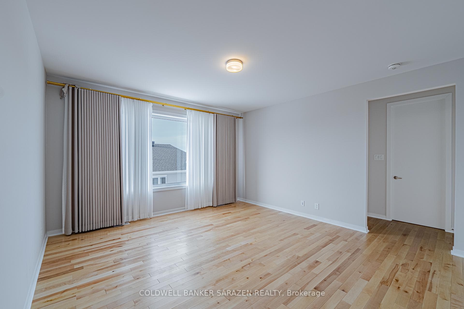 753 Eminence Street photo 30