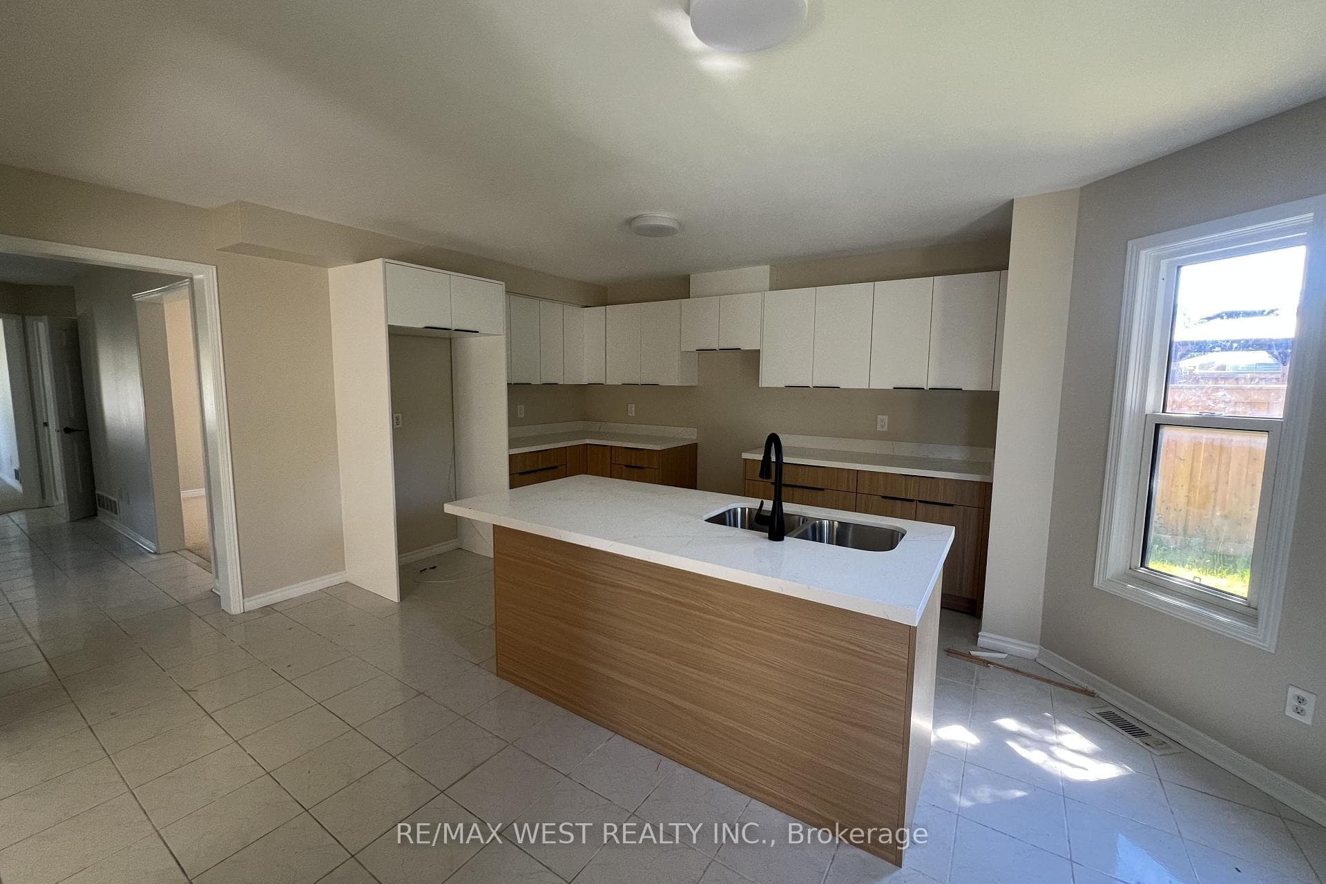 60 Furrow Drive photo 5