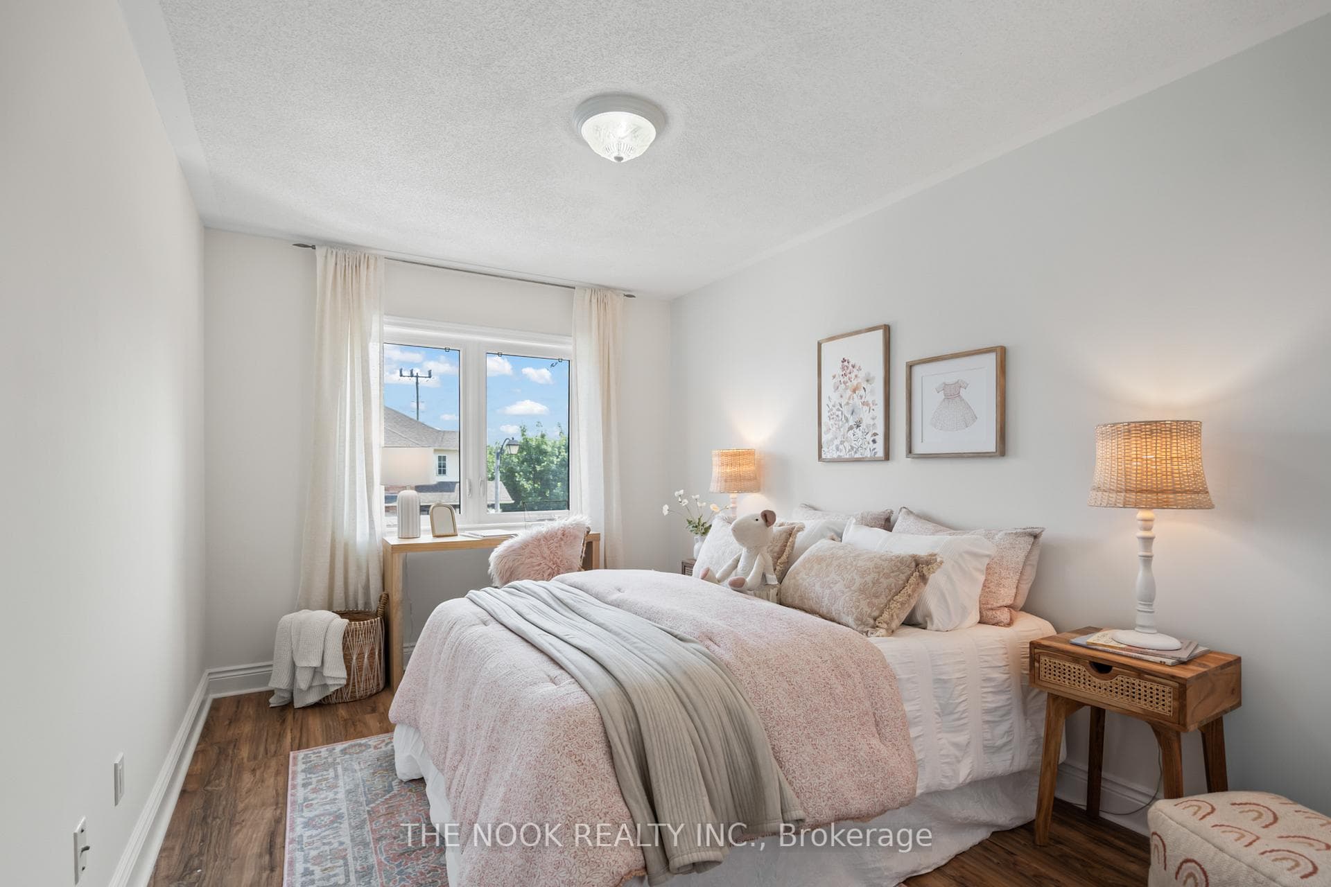4 CROKER Drive photo 31