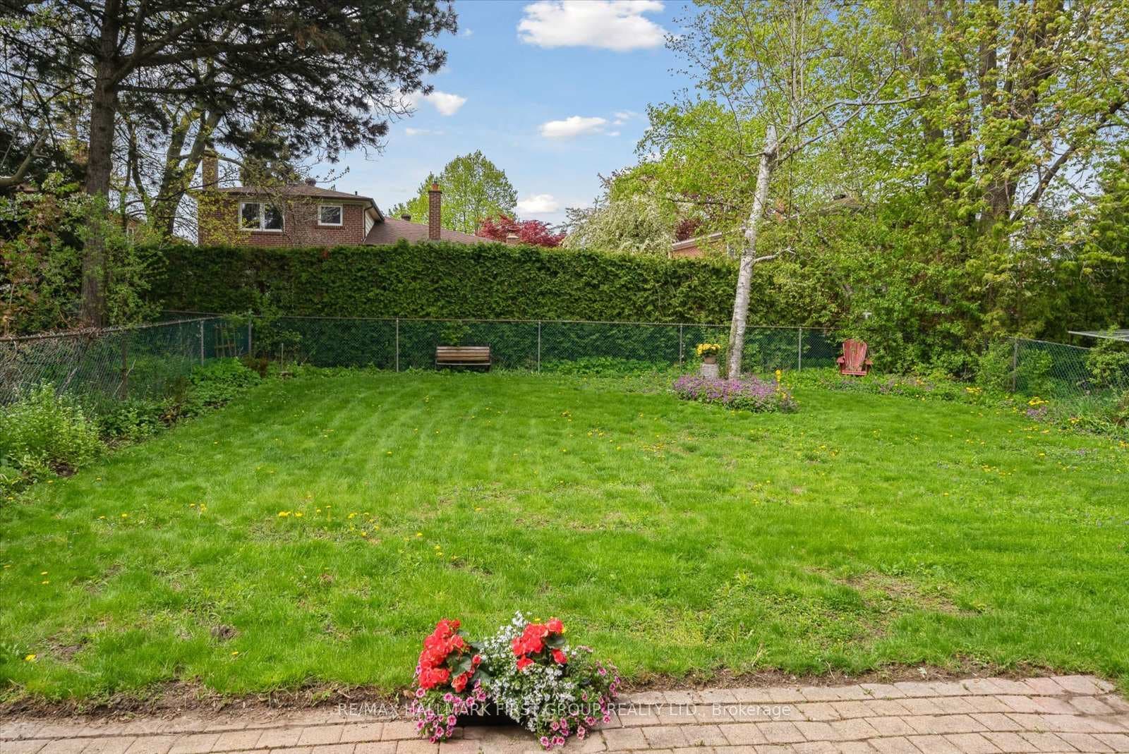 46 Deepdale Drive photo 19