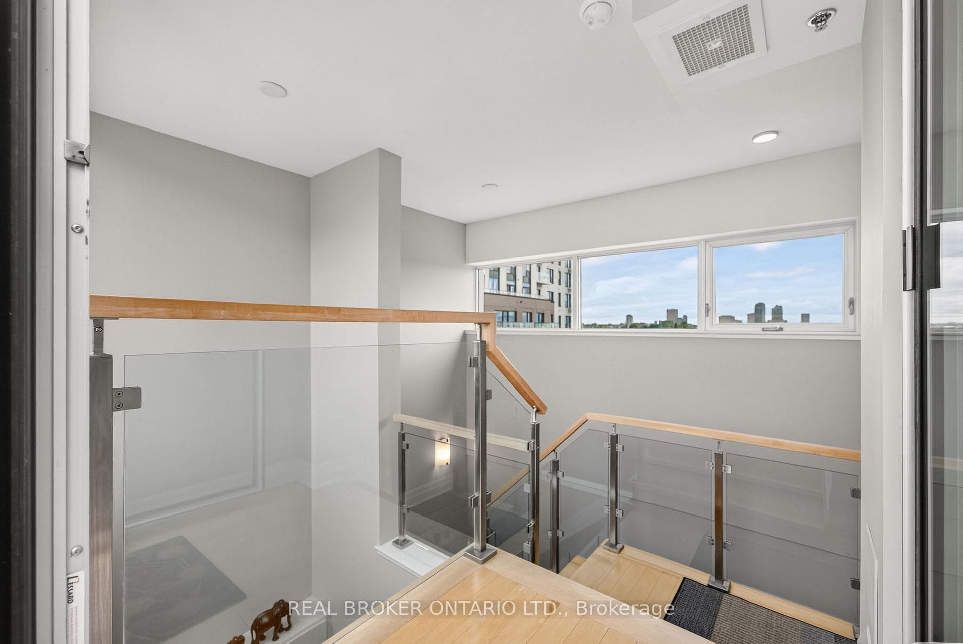 300 B Lett Street Unit 317 photo 34