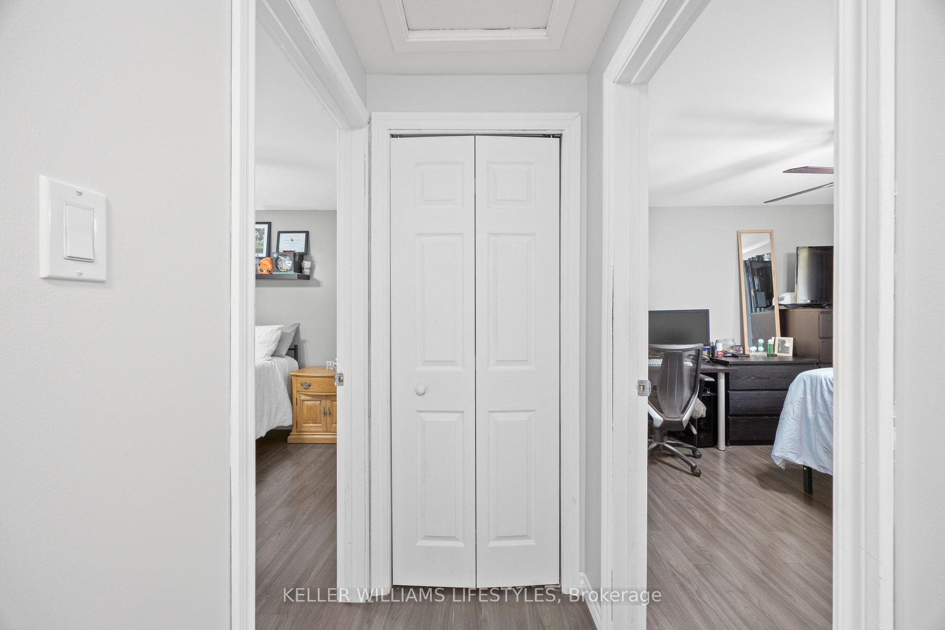 219 Dundas Street photo 24