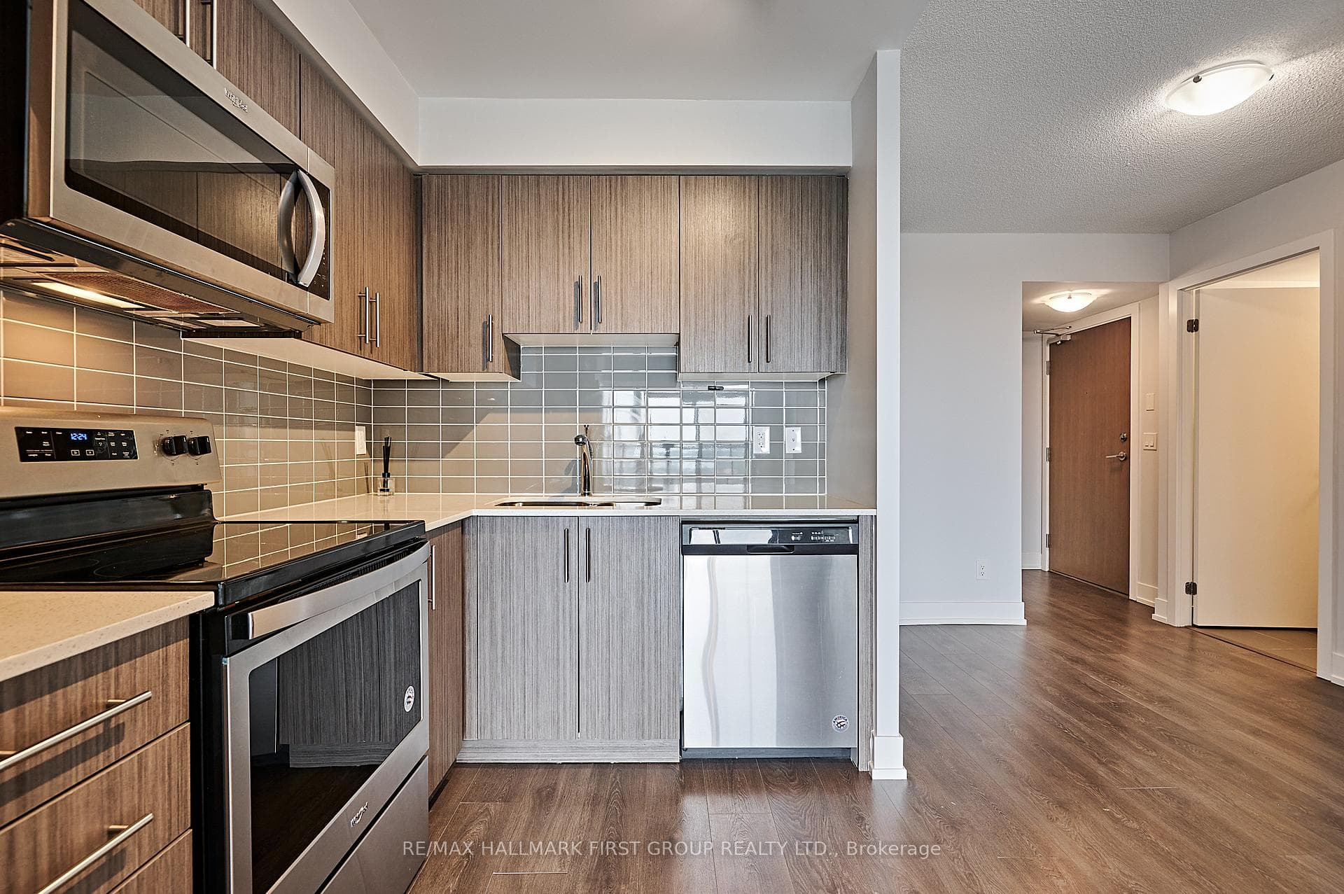 1255 Bayly Street Unit 1705 photo 14