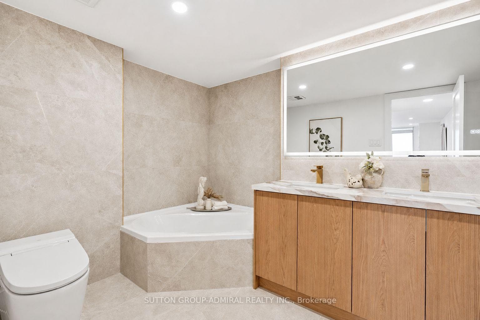 1 Clark Avenue Unit 1411 photo 18
