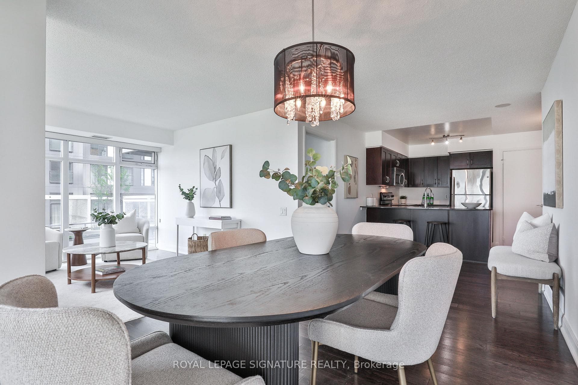 2181 Yonge Street Unit 902 photo 16