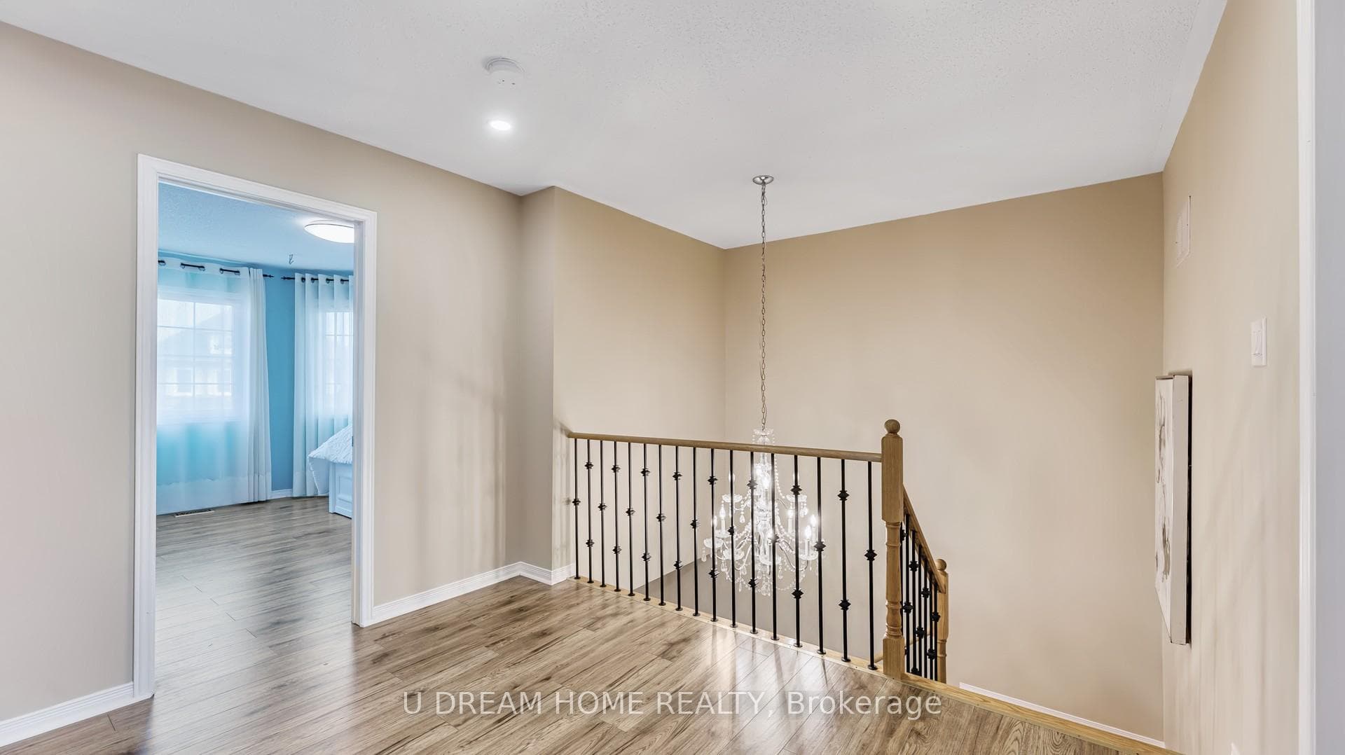 15 Iron Horse Avenue photo 12