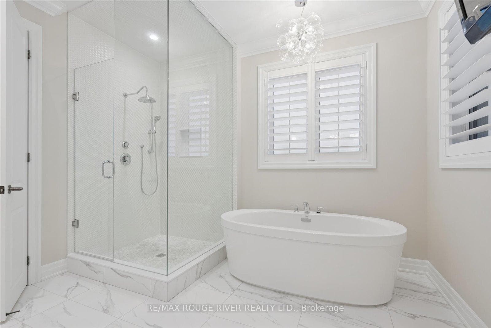21 Soltys Drive photo 35
