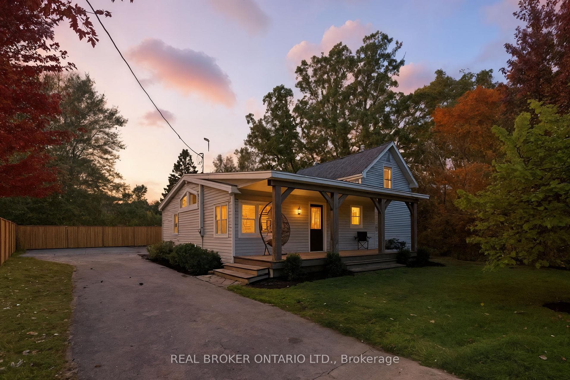11683 Springfield Road photo 1