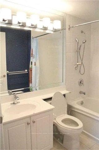 38 William Carson Crescent Unit PH11 photo 10
