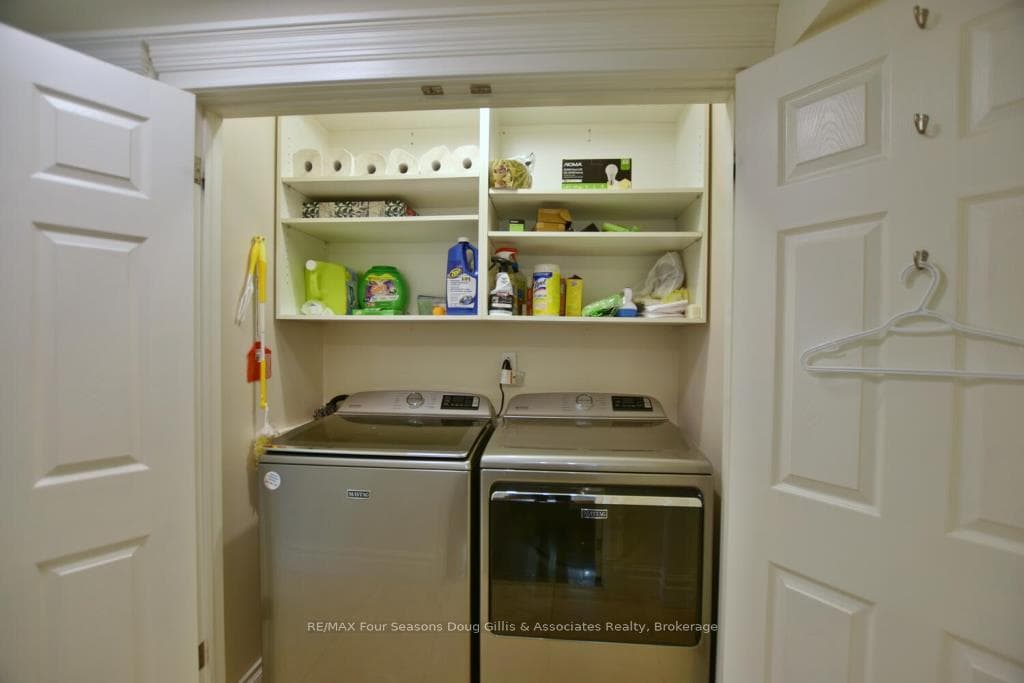 17 Silver Creek Drive photo 26