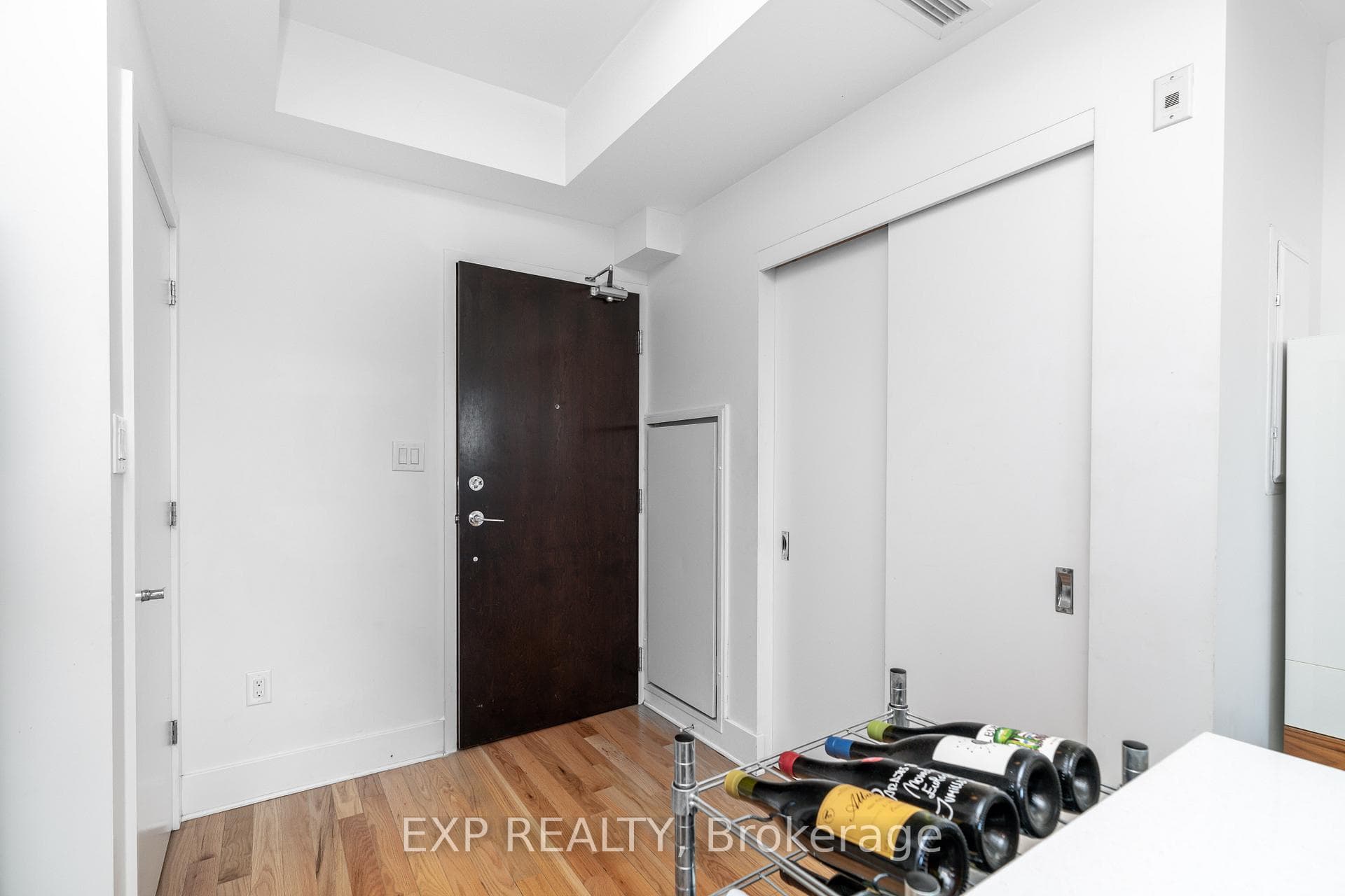 101 Richmond Road Unit 411 photo 3