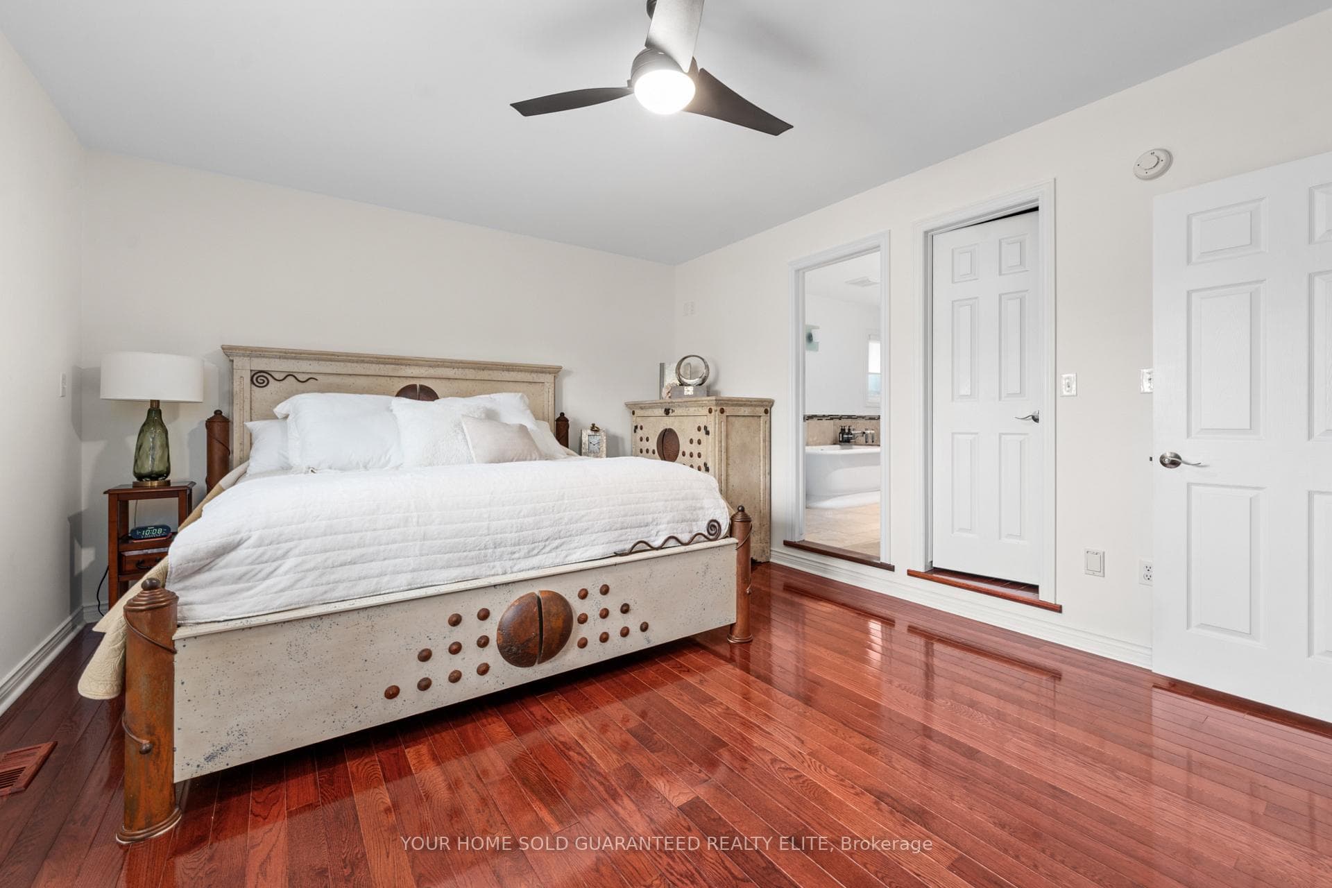 270 Deercreek Drive photo 13