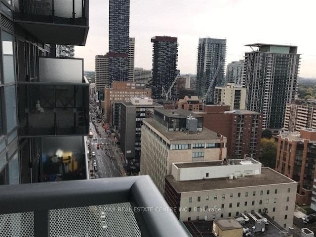 125 Redpath Ave Avenue Unit 2403 photo 20
