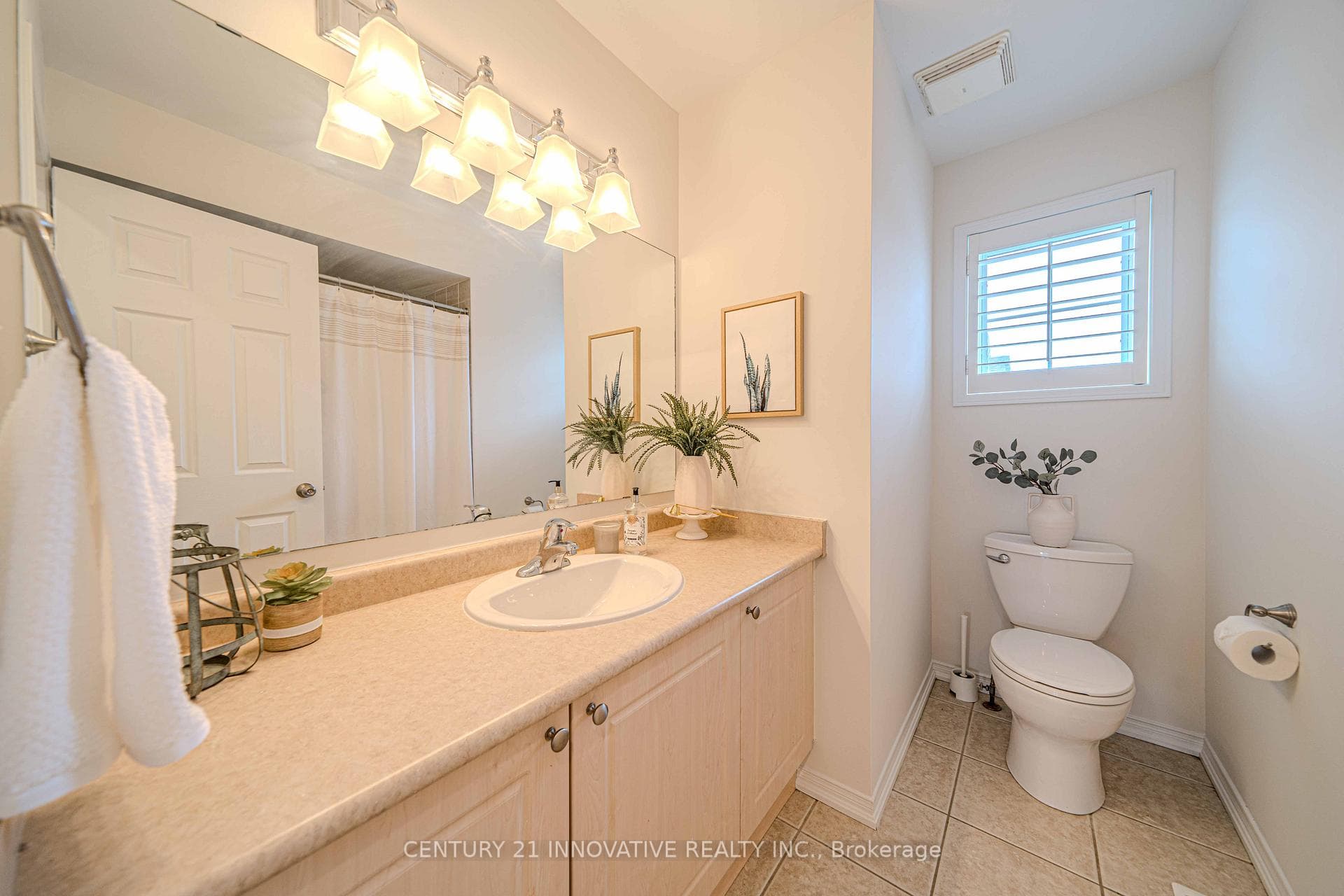 9 Moynahan Crescent photo 32