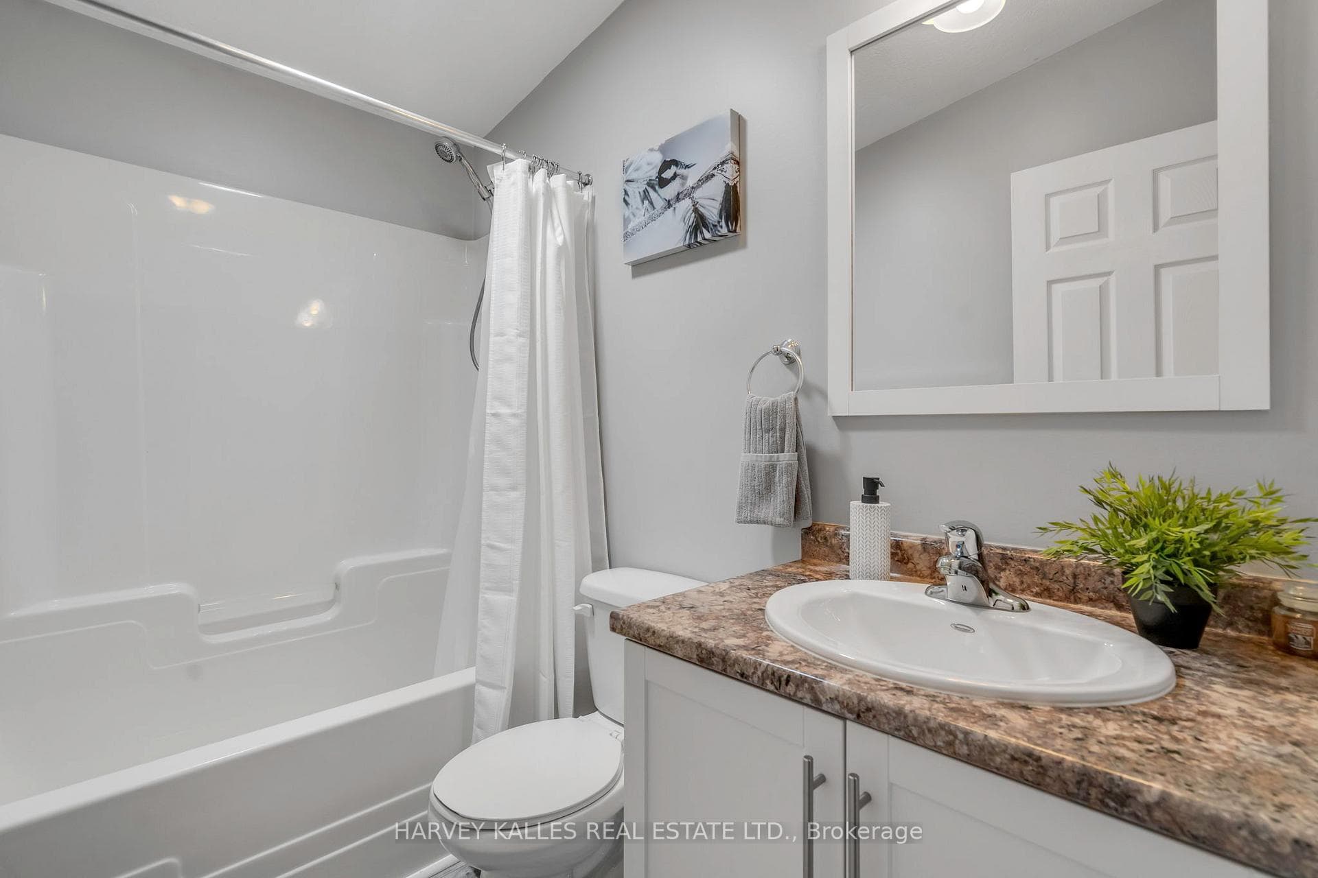 2nd bathroom