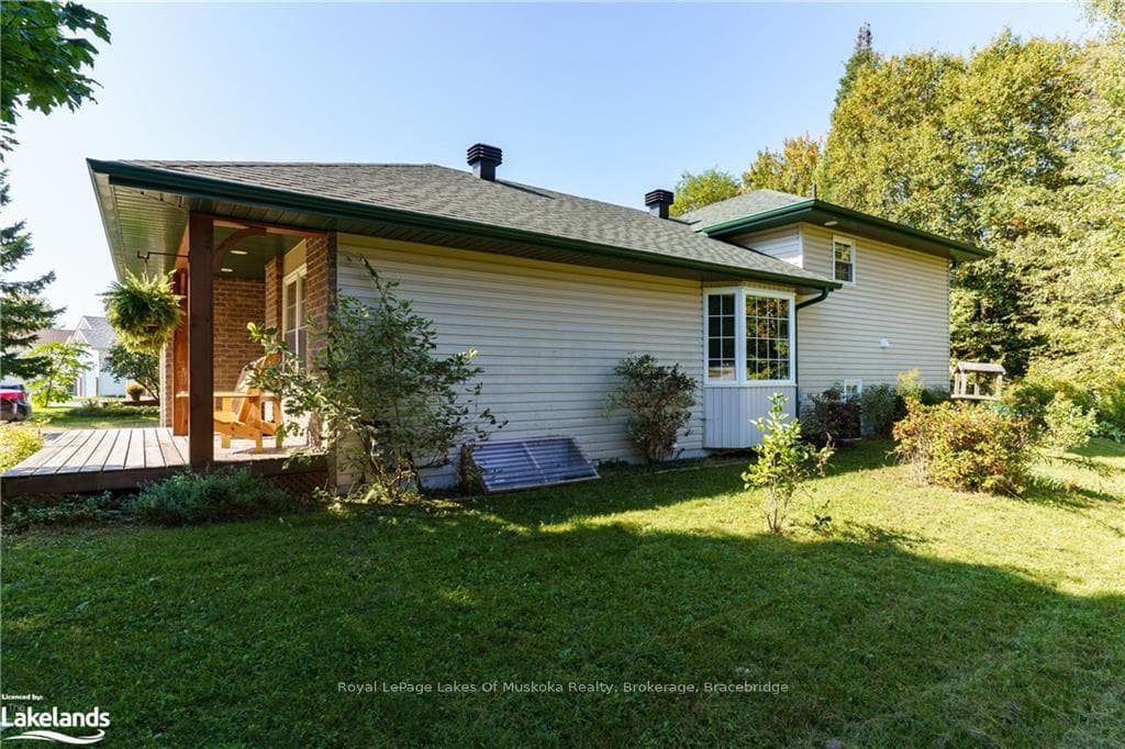 54 KILLDEER Crescent photo 3