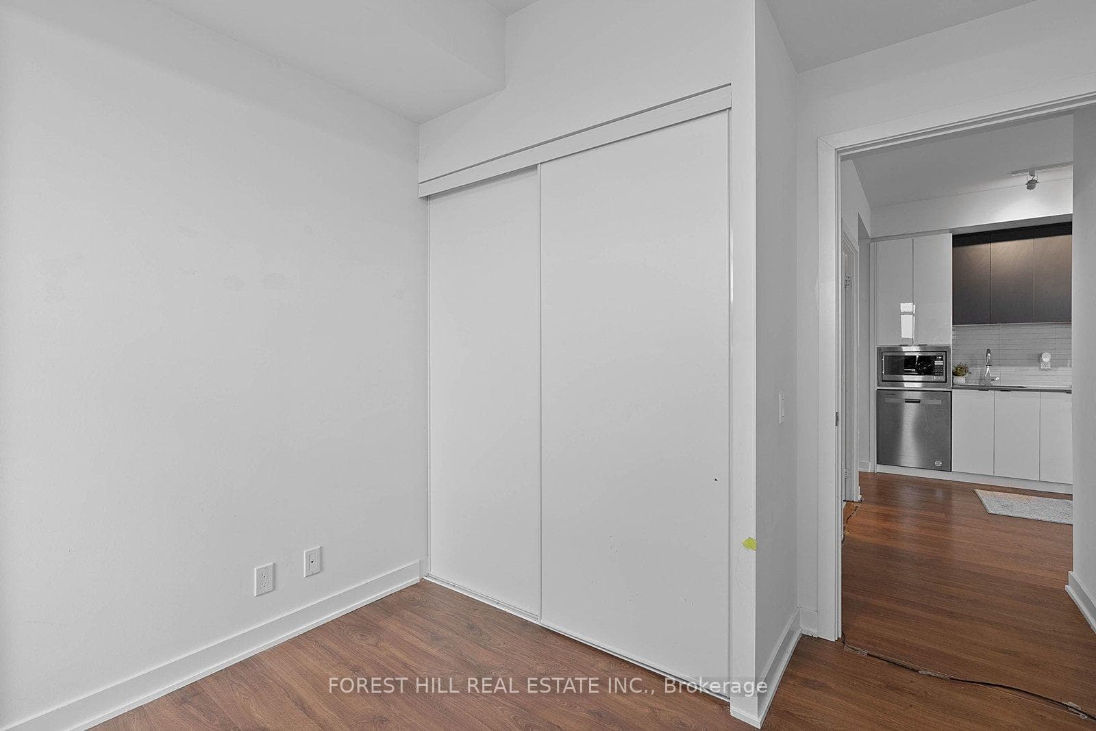 50 Upper Mall Way Unit 2311 photo 27