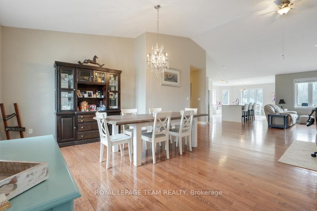 986 South Gower Drive photo 6