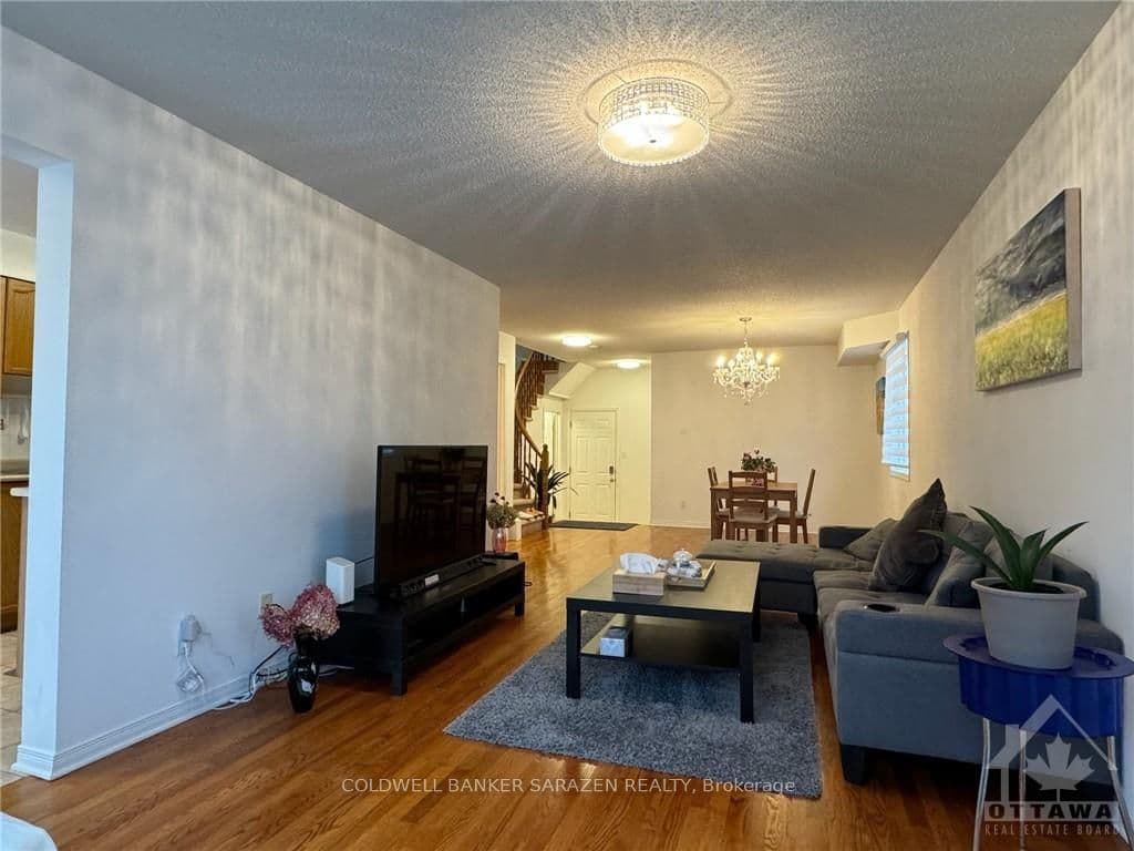 225 DUNTROON Circle photo 7