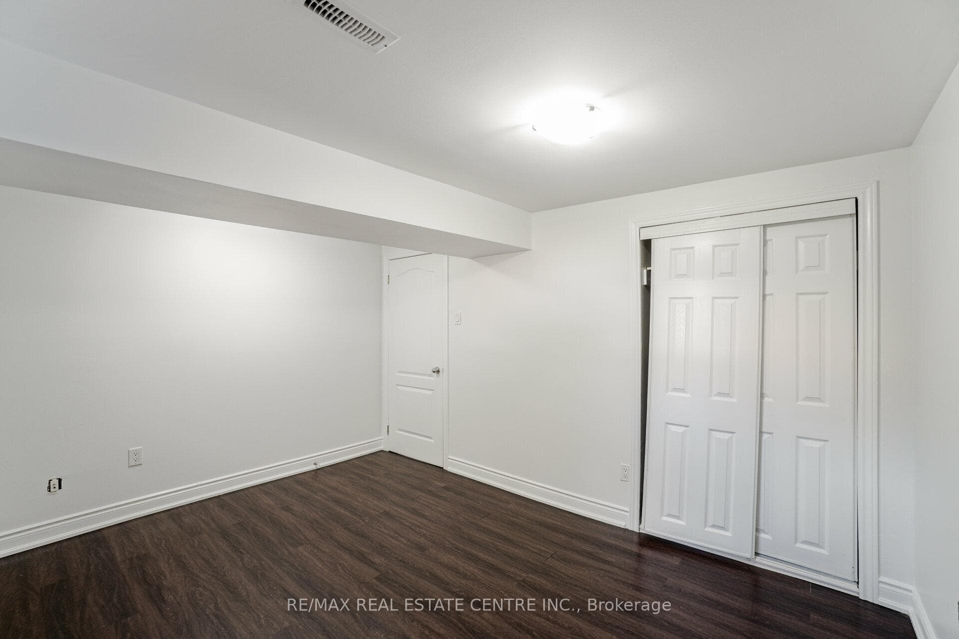 32 Mount Pleasant Drive Unit 2 photo 13
