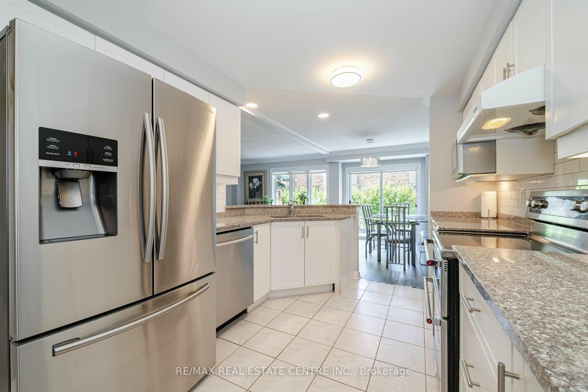 5662 Glen Erin Drive Unit 54 photo 11