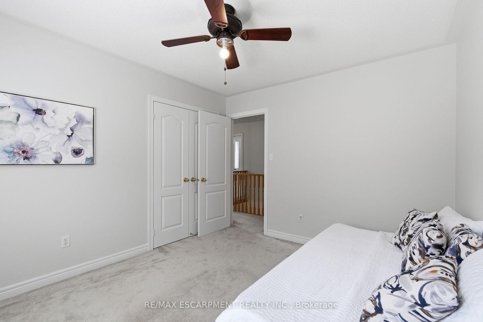 2241 Glazebrook Circle photo 33