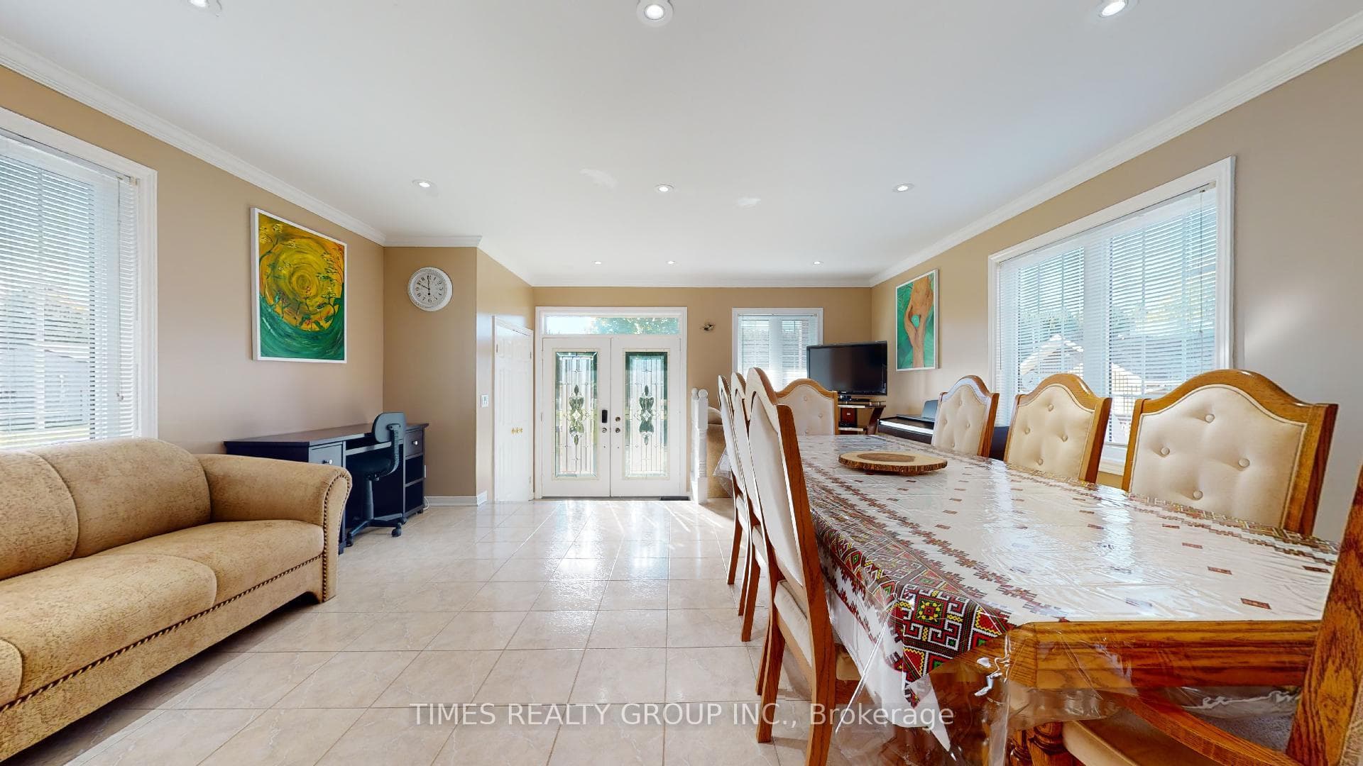 26 Evans Drive photo 9