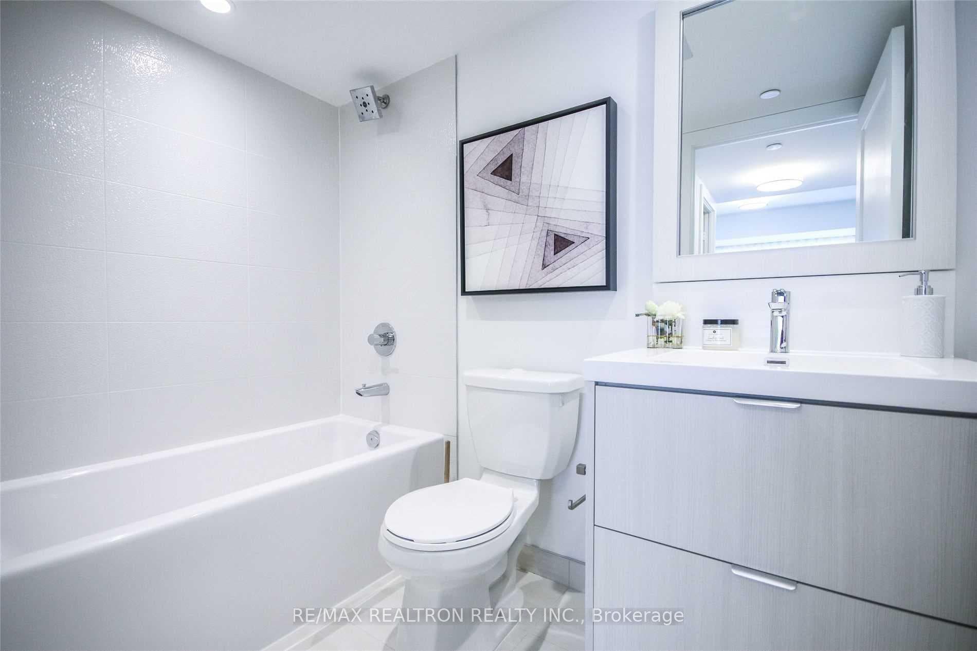 80 Vanauley Street Unit TH121 photo 33