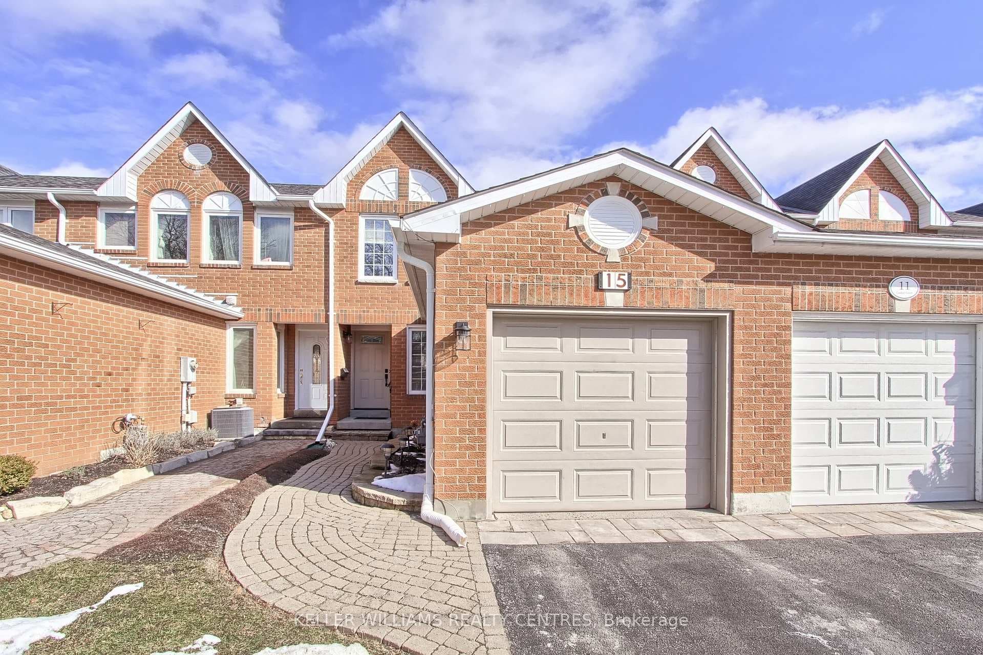 15 Cashel Court photo 2